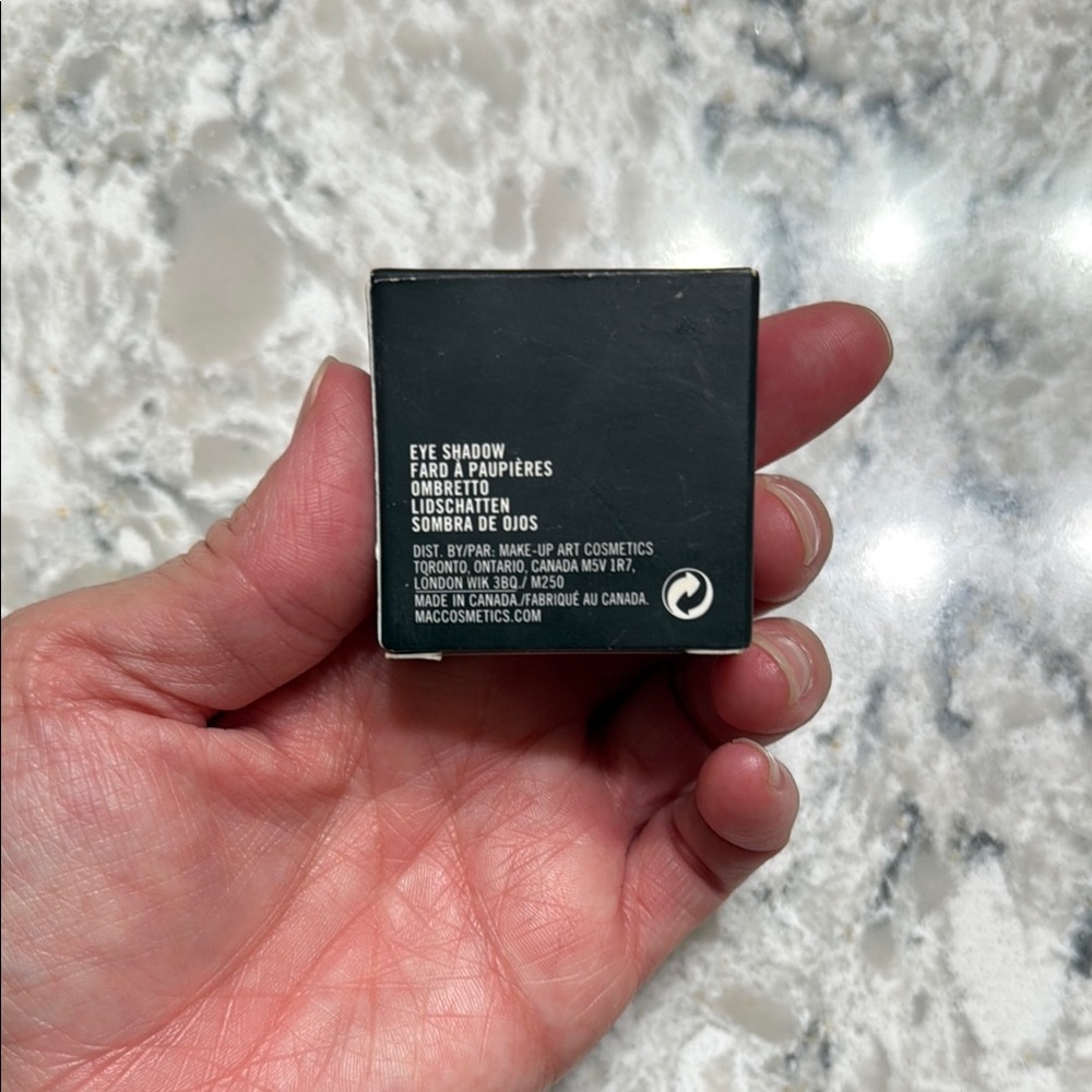 MAC Cosmetics Nocturnelle Eyeshadow - Picture 2 of 4